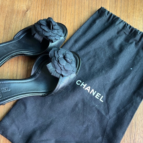 Chanel Camellia Open Toe Sandals - Picture 9 of 9
